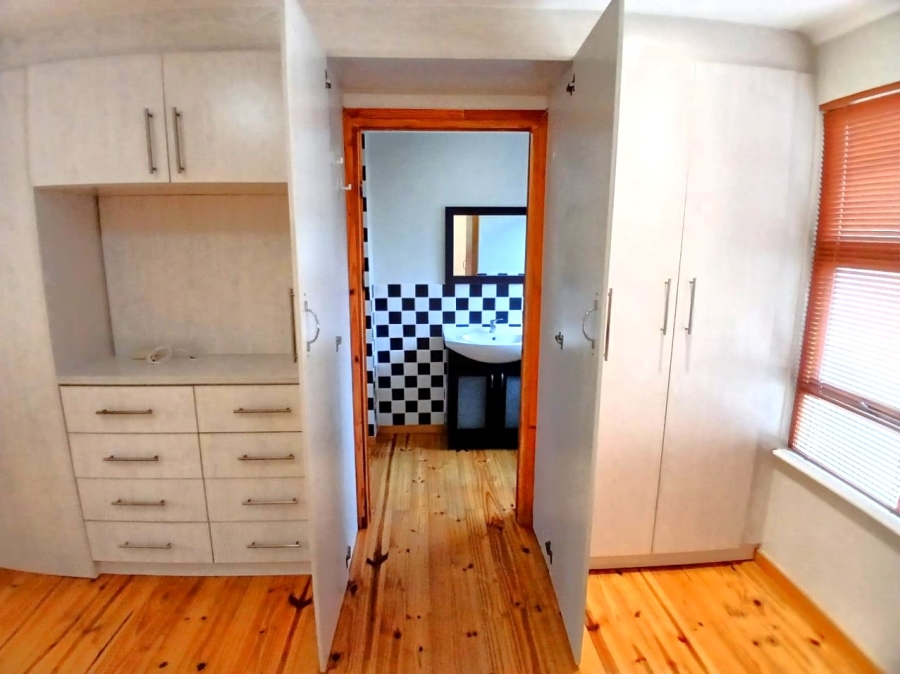7 Bedroom Property for Sale in Langgewacht Western Cape